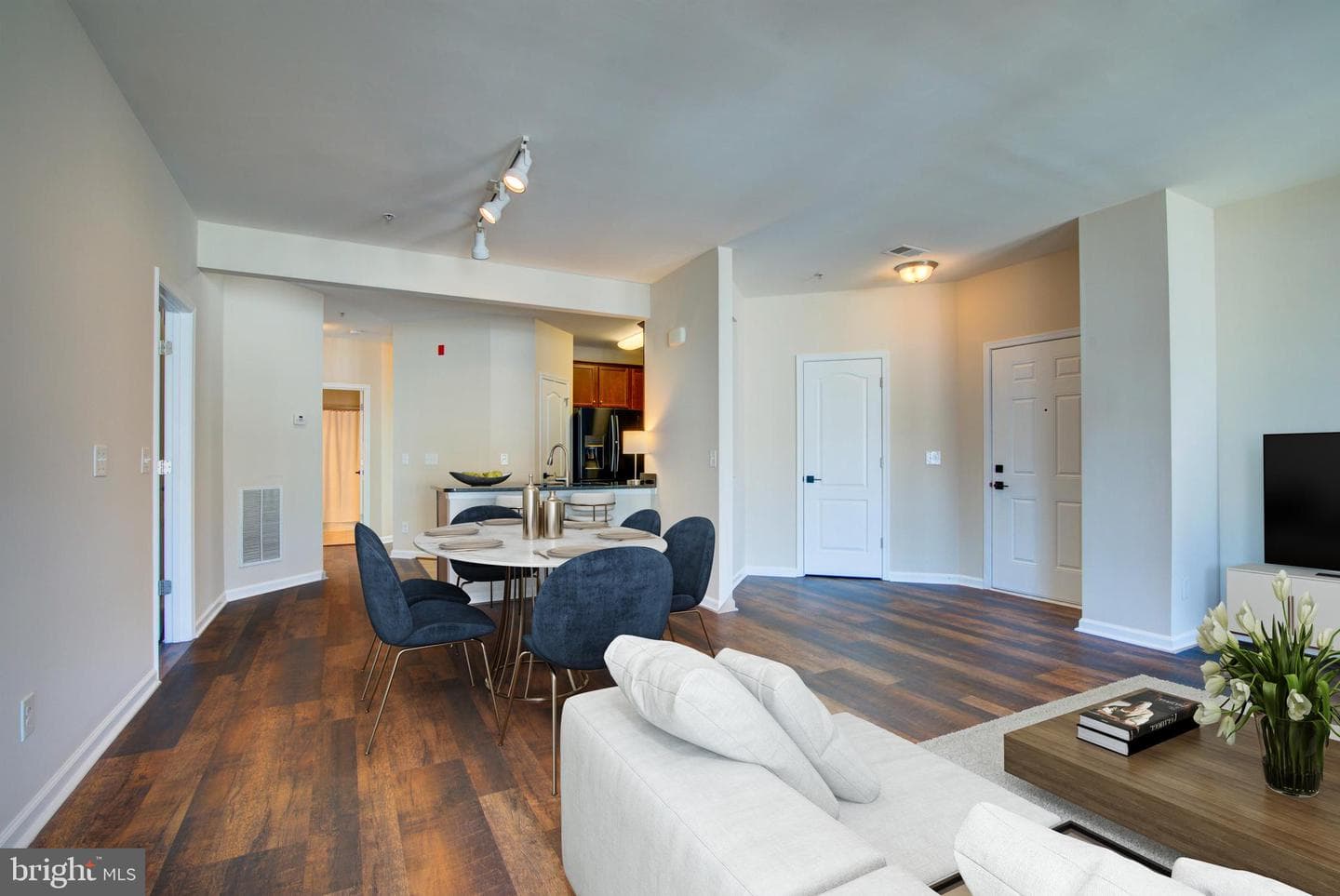 24628 Byrne Meadow Square #300 photo 3