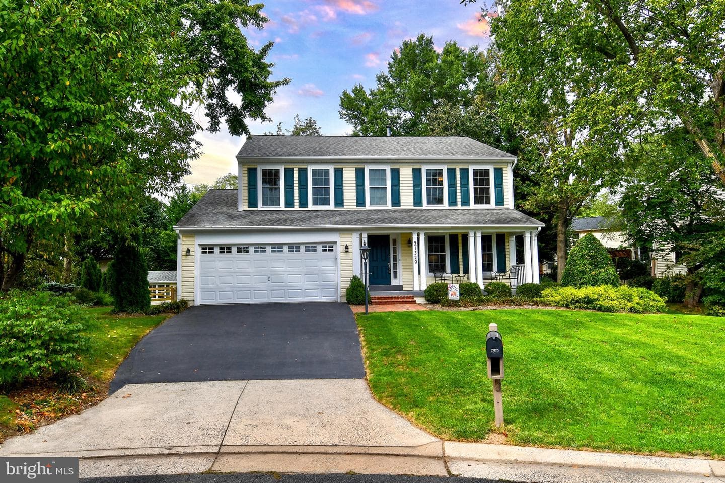 21329 Thimbleweed Court photo 1