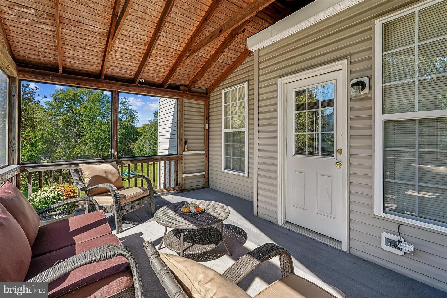 35739 Montrose Court photo 44