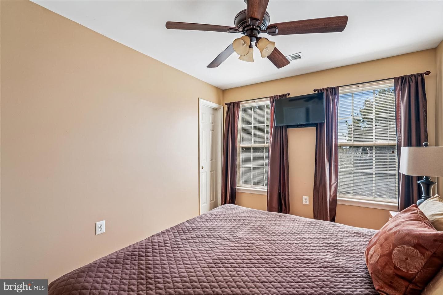 35739 Montrose Court photo 49