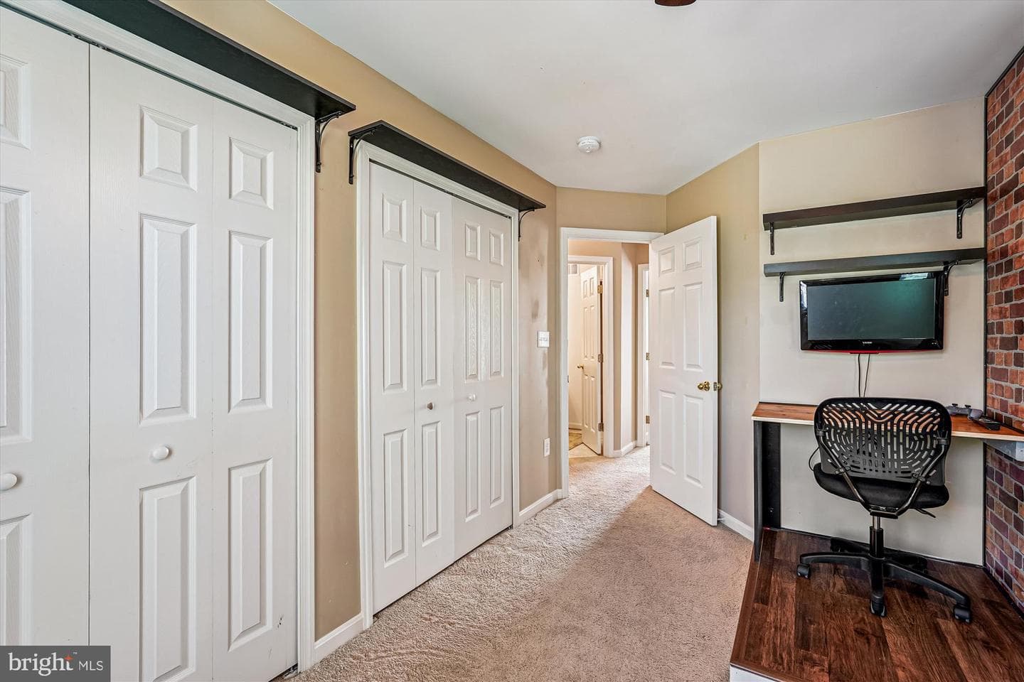 35739 Montrose Court photo 53
