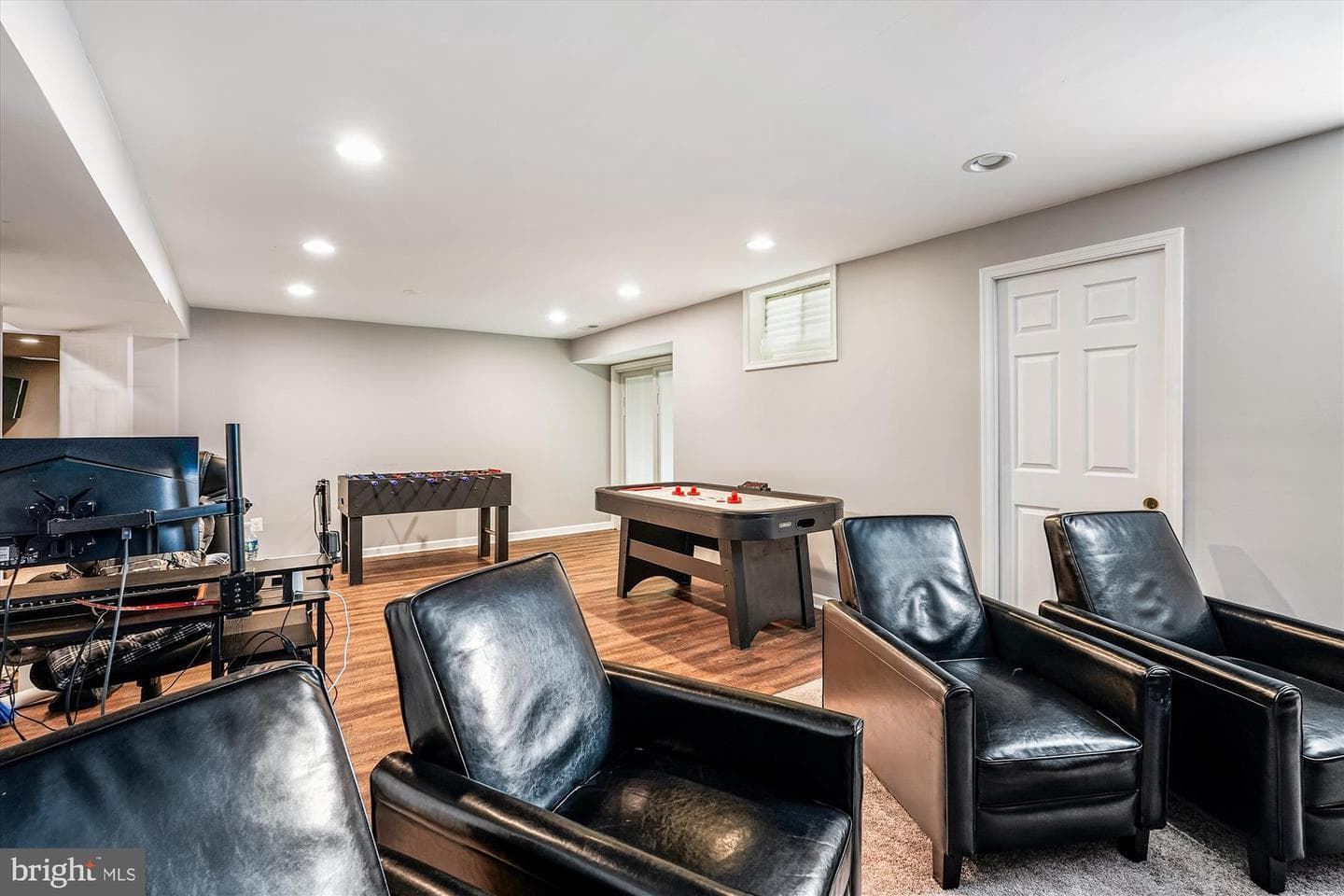 35739 Montrose Court photo 73