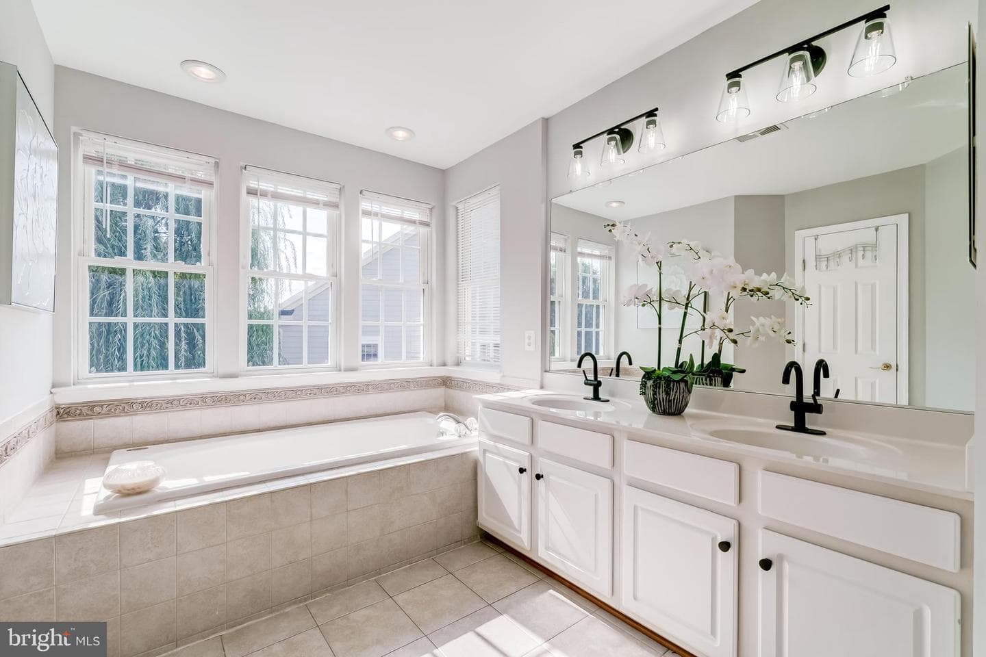 19111 Chartier Drive photo 26