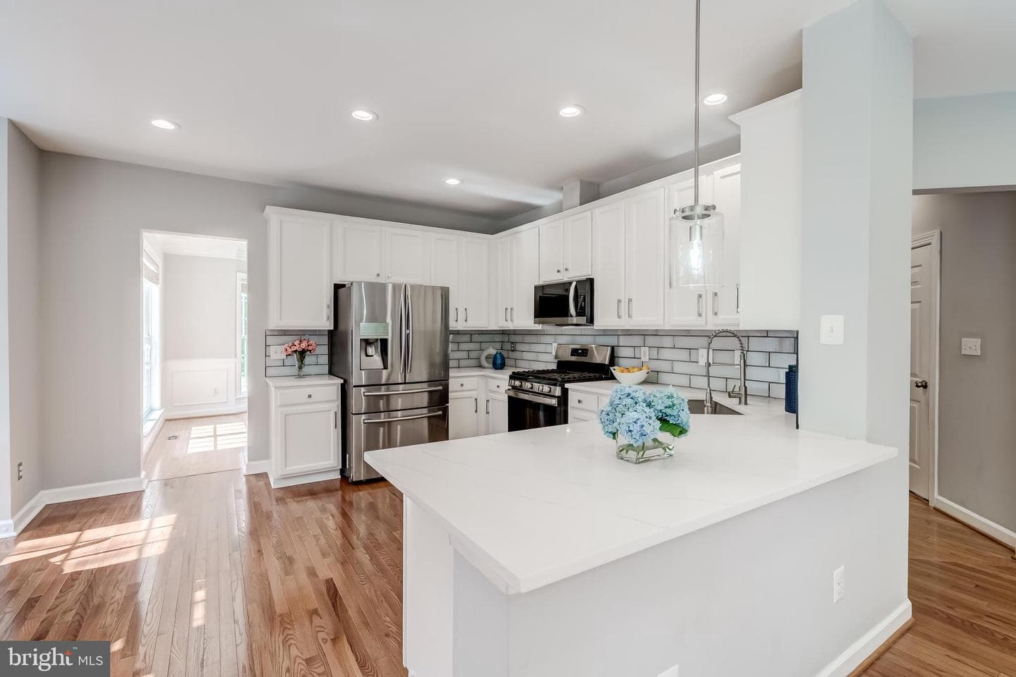 19111 Chartier Drive photo 3