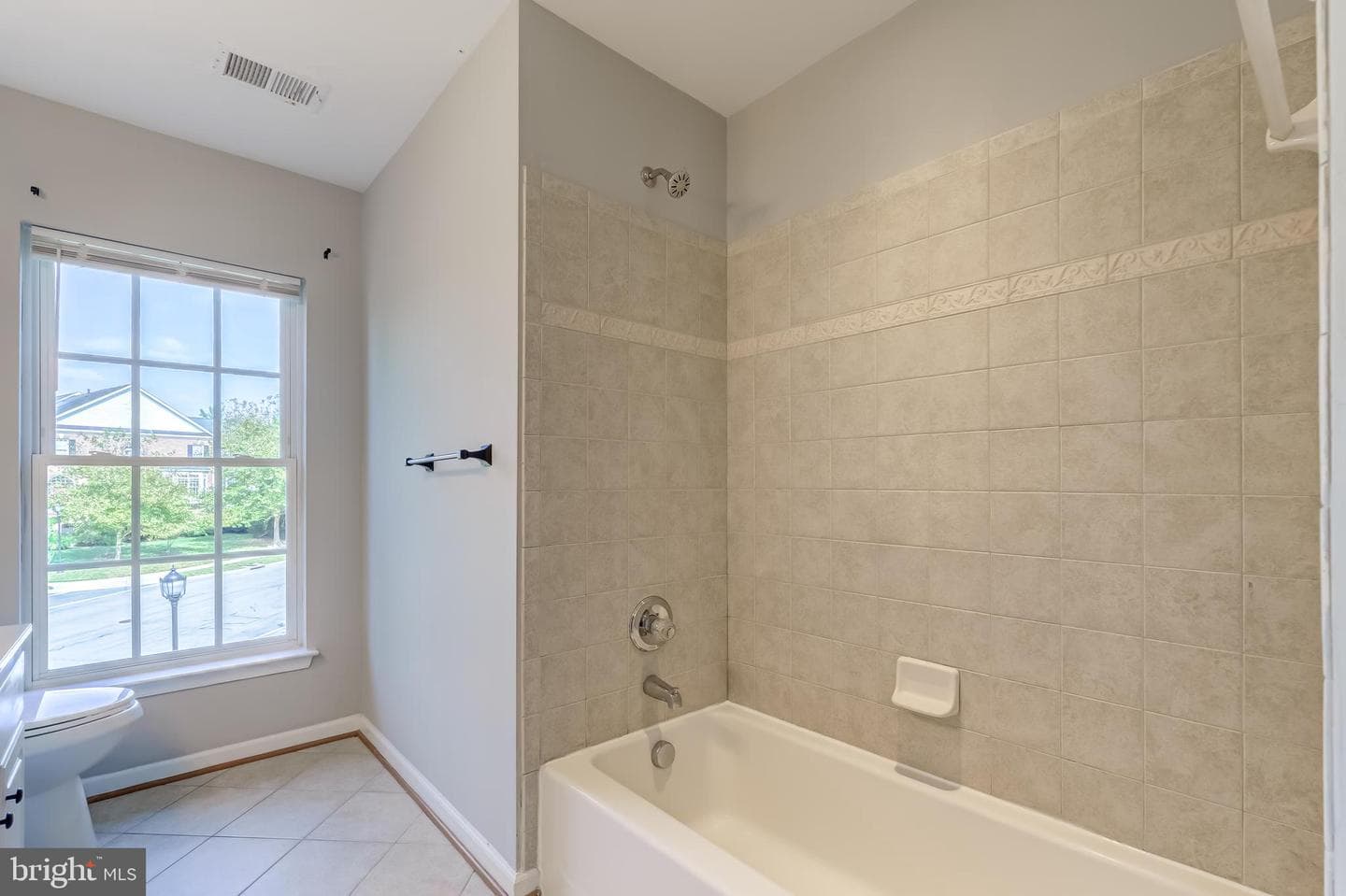 19111 Chartier Drive photo 33
