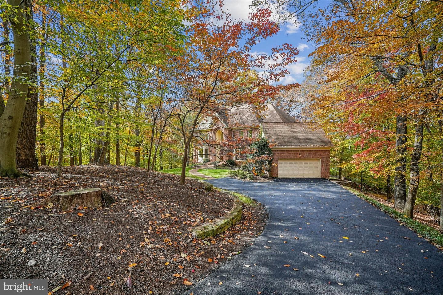 308 Sinegar Place photo 16