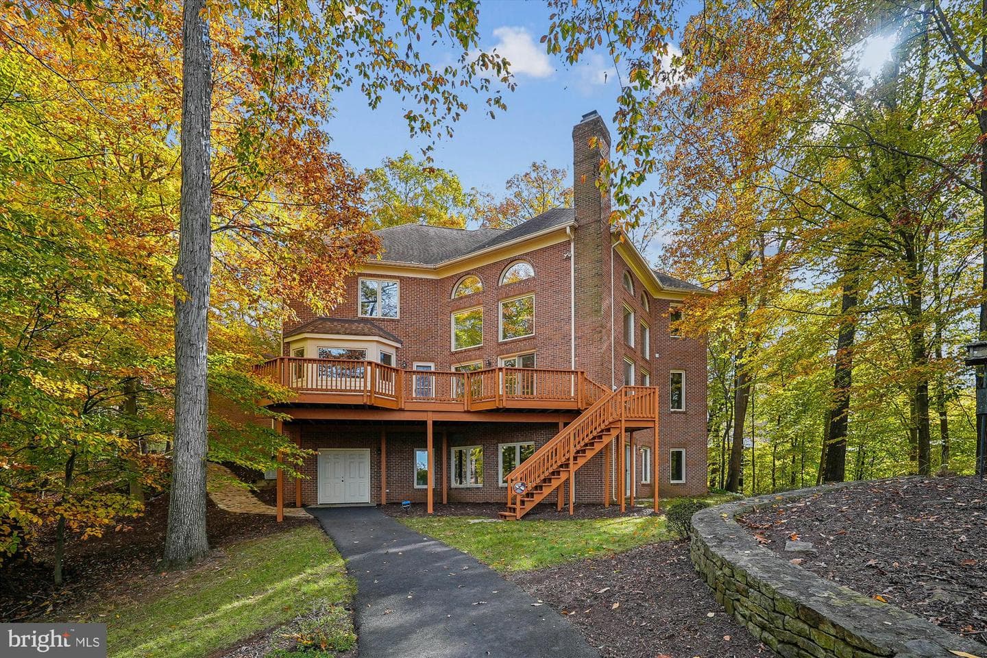 308 Sinegar Place photo 18