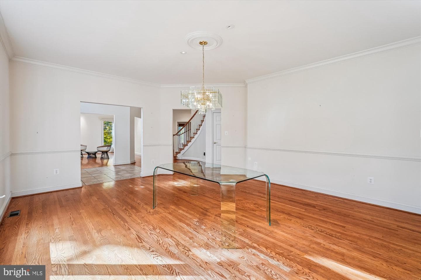308 Sinegar Place photo 27