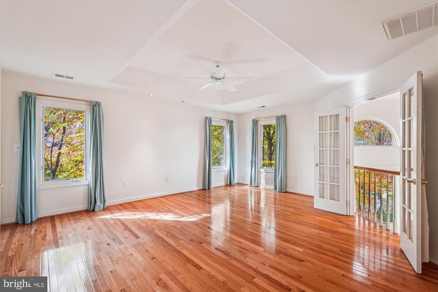 308 Sinegar Place photo 67