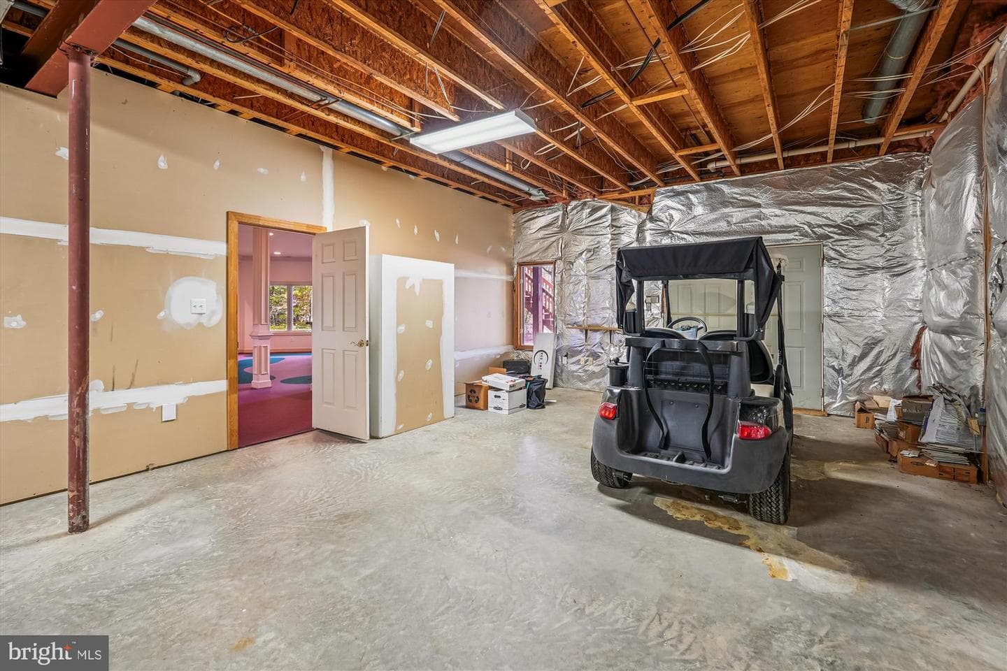 308 Sinegar Place photo 80