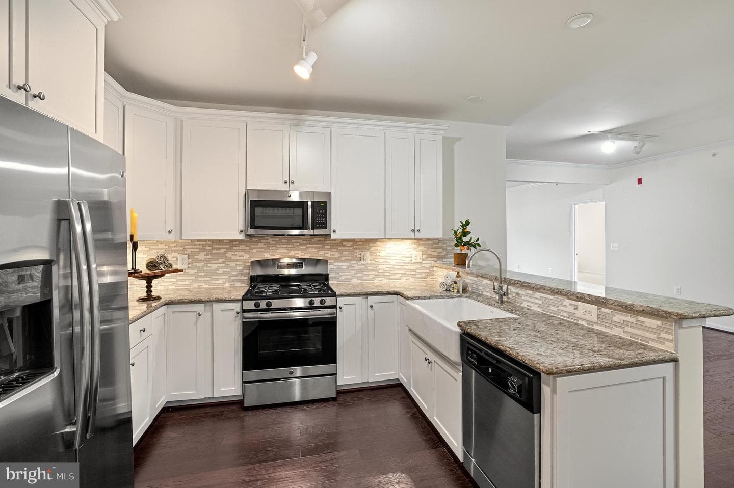 41900 Metamorphic Square #405 photo 6