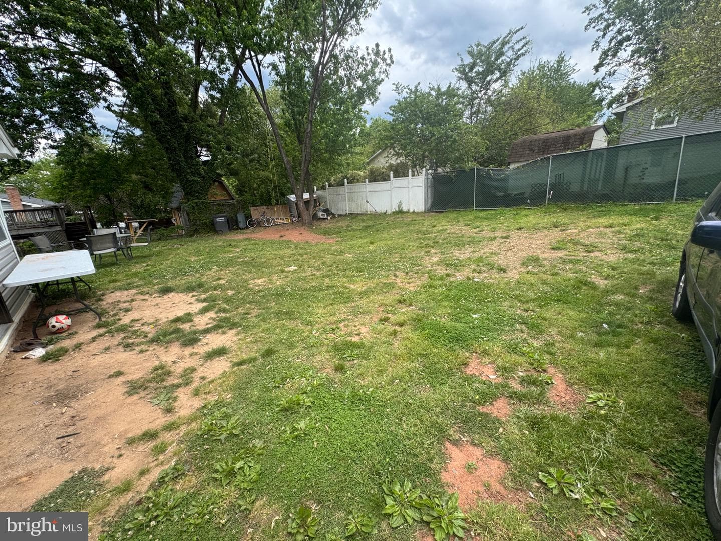 1314 E Holly Avenue photo 23