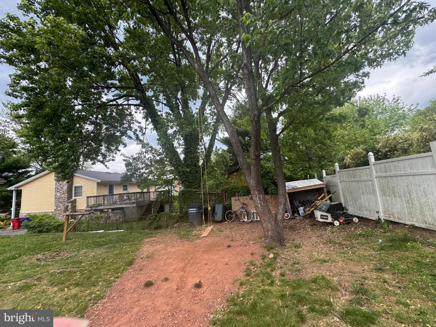 1314 E Holly Avenue photo 25