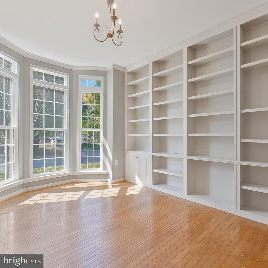 641 Meade Drive SW photo 32
