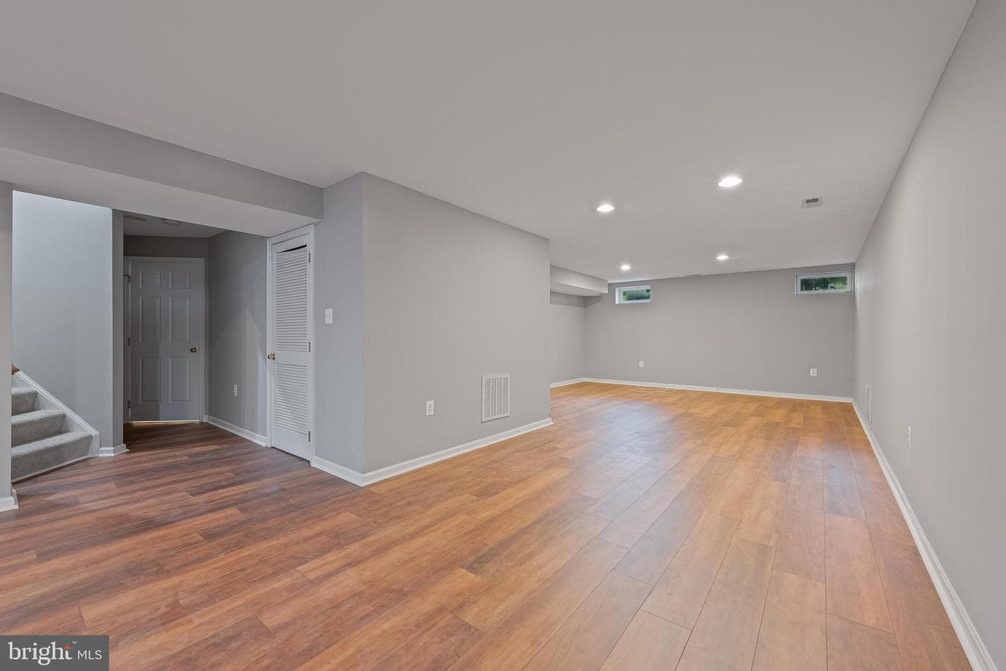 641 Meade Drive SW photo 35