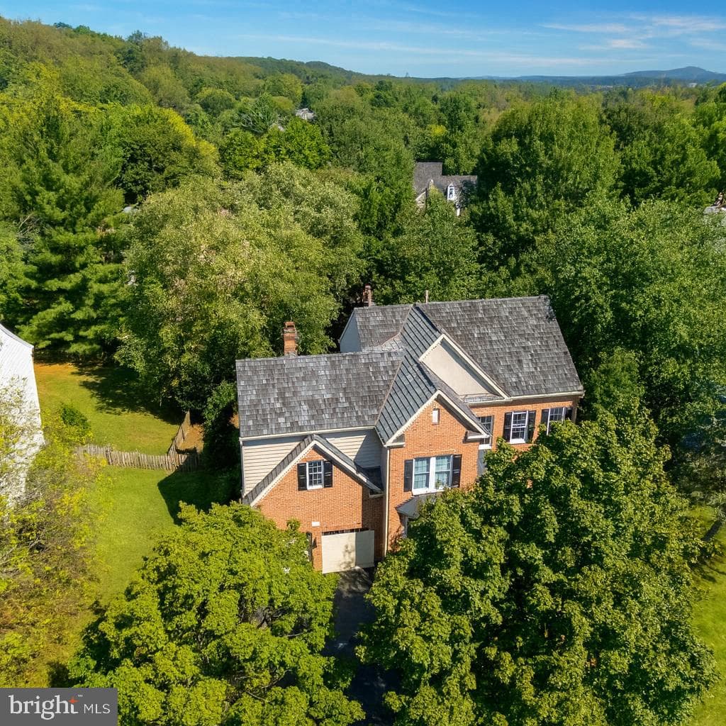 641 Meade Drive SW photo 38
