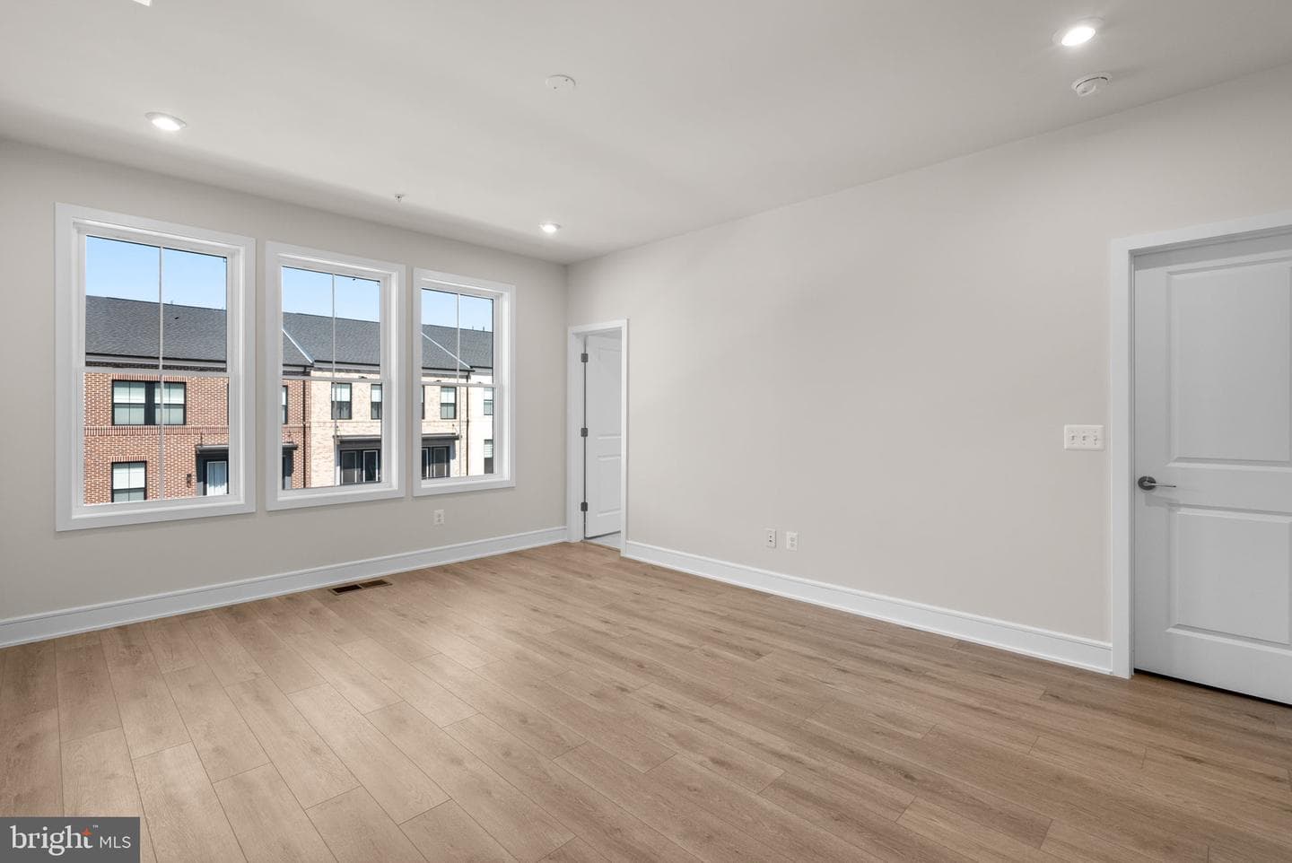 21754 Dollis Hill Terrace photo 17