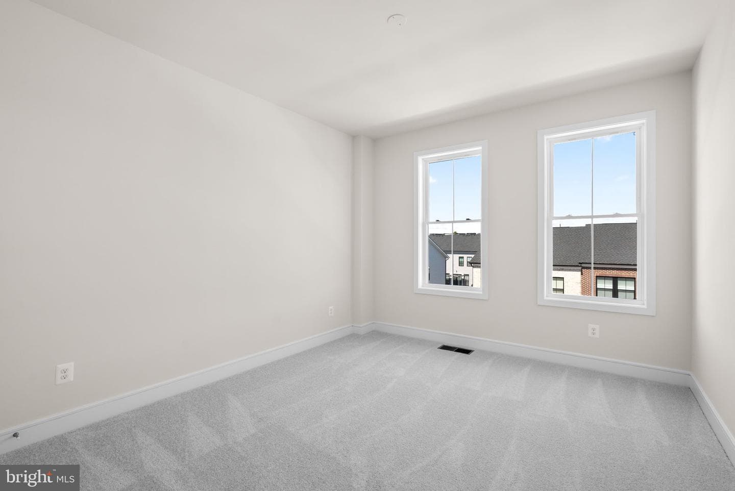 21754 Dollis Hill Terrace photo 23