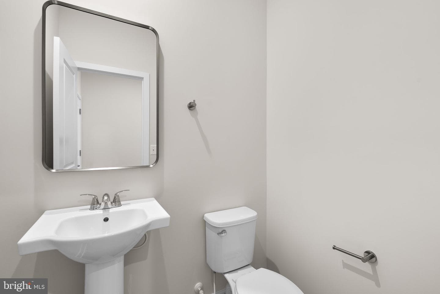 21754 Dollis Hill Terrace photo 31