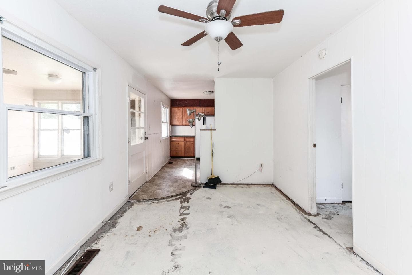 808 W Nettle Tree Road photo 10