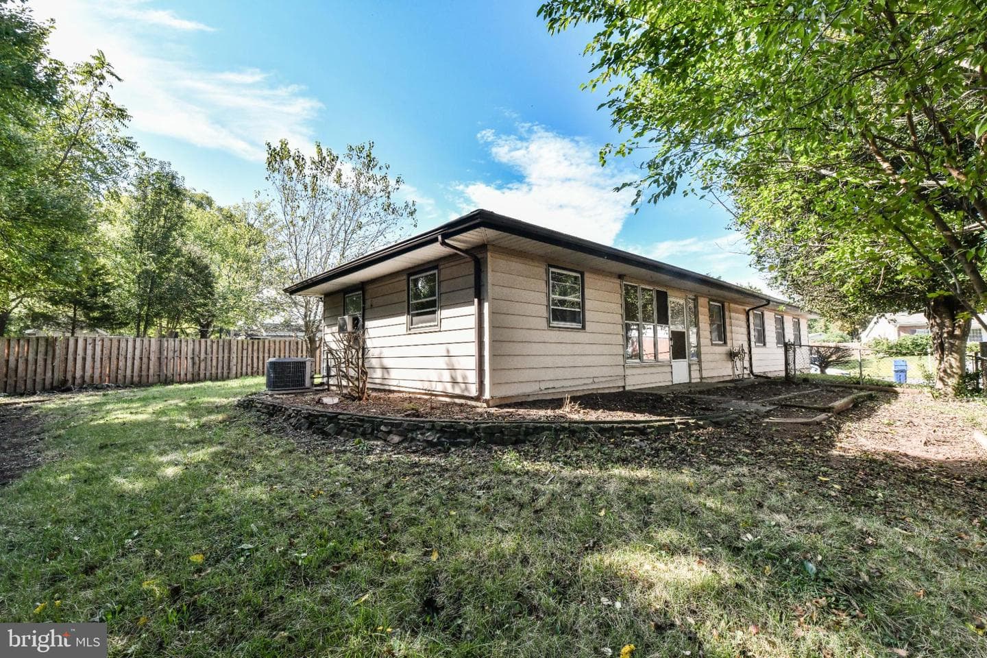 808 W Nettle Tree Road photo 26
