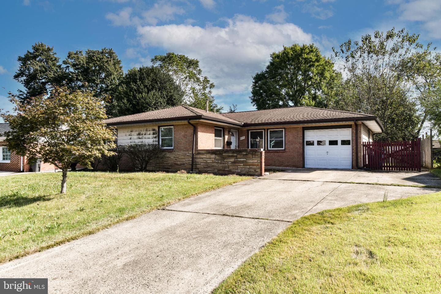 808 W Nettle Tree Road photo 30