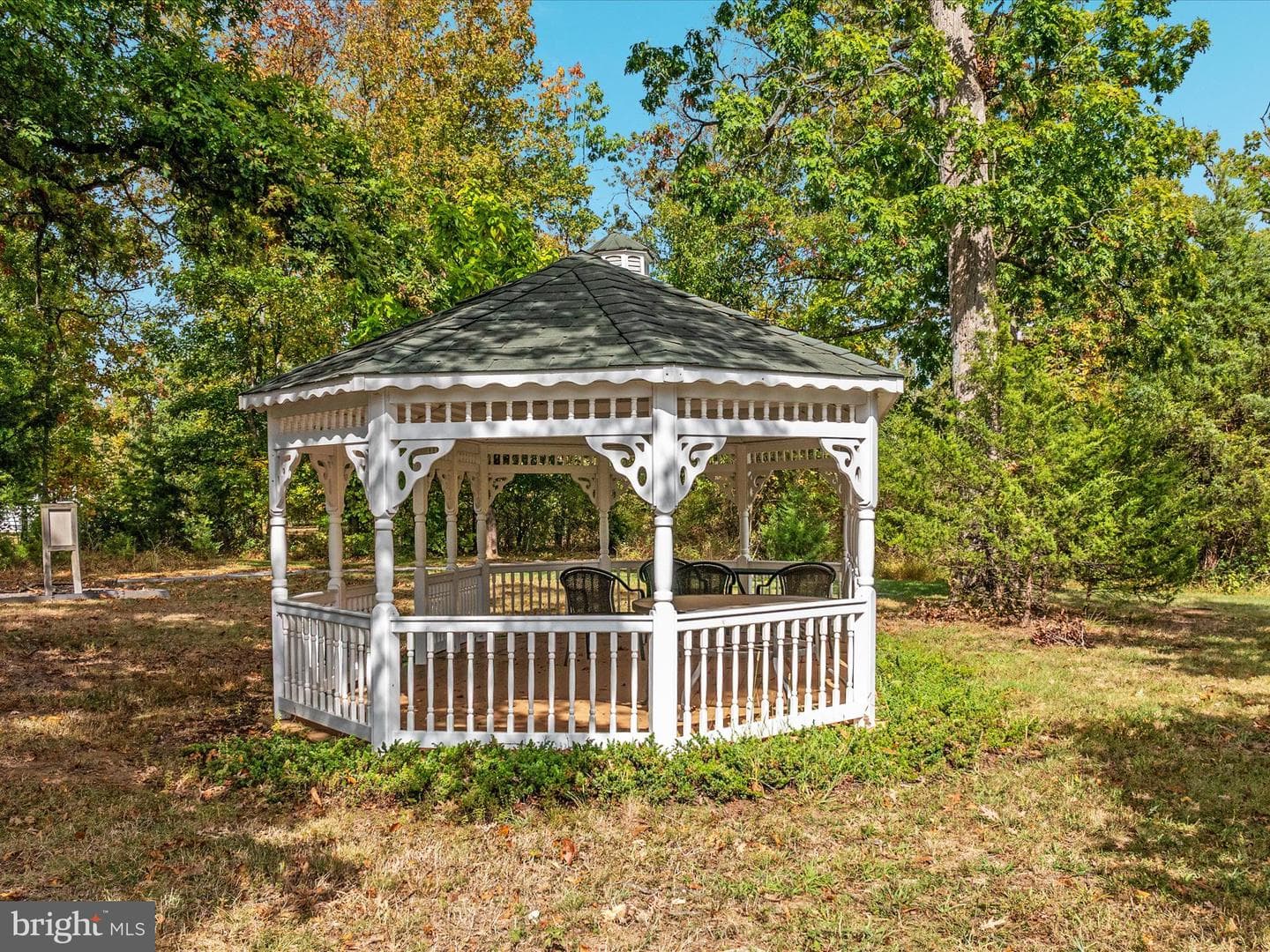 24117 Statesboro Place photo 3