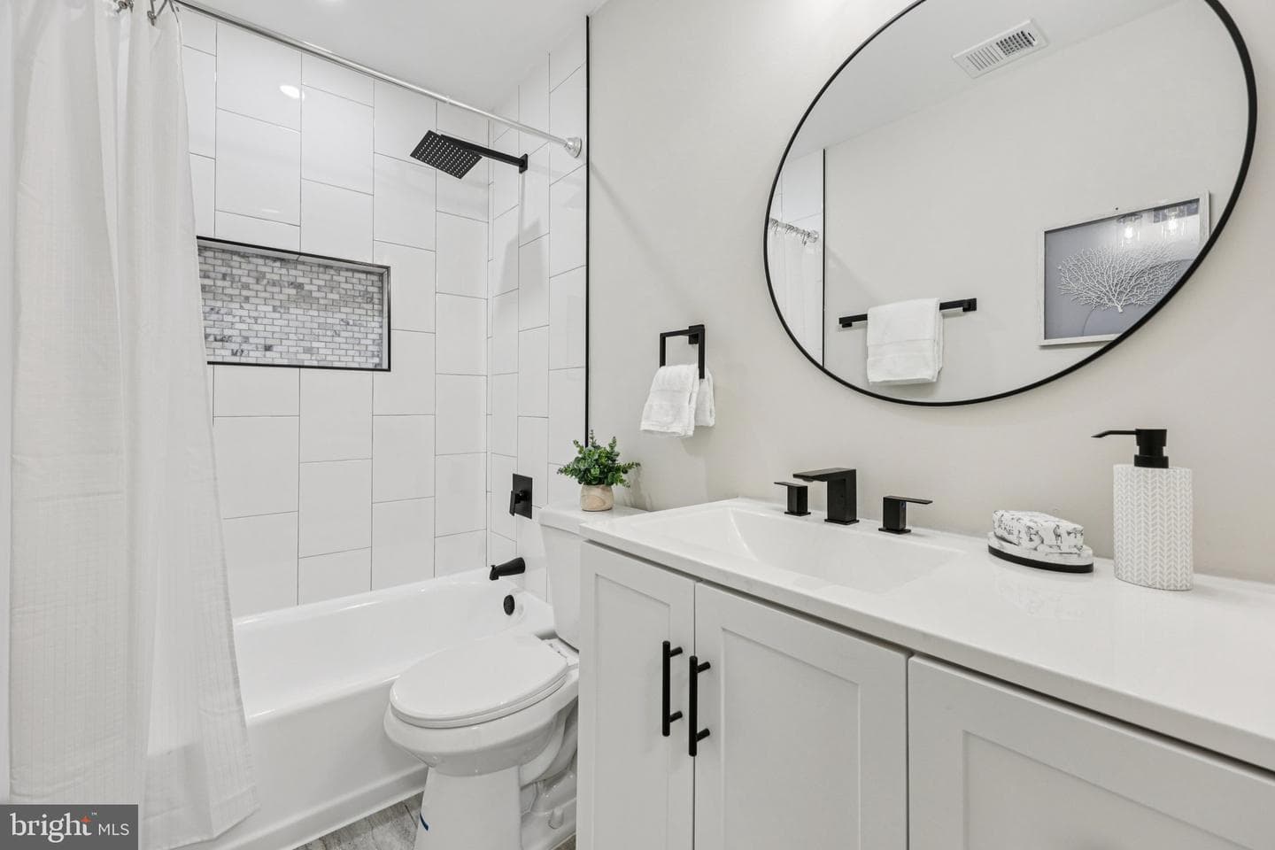 125 Avondale Drive photo 18