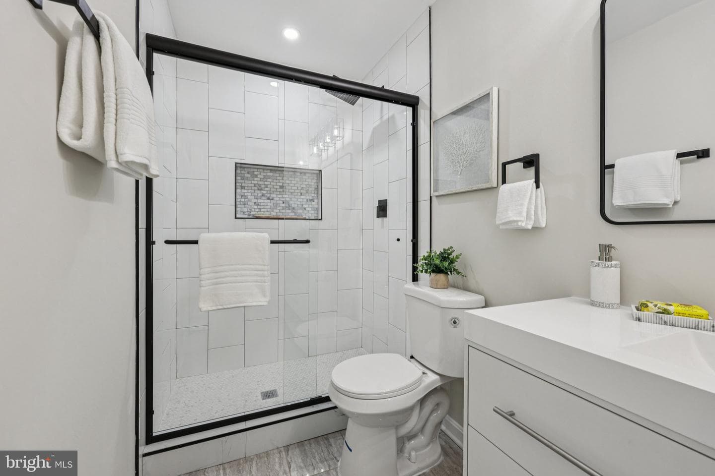 125 Avondale Drive photo 25