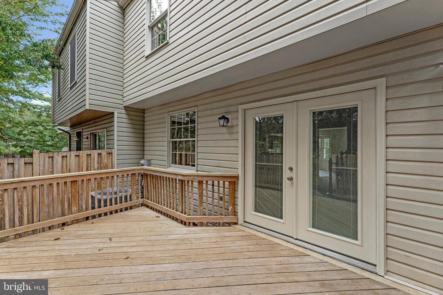 21921 Myrtlewood Square photo 33