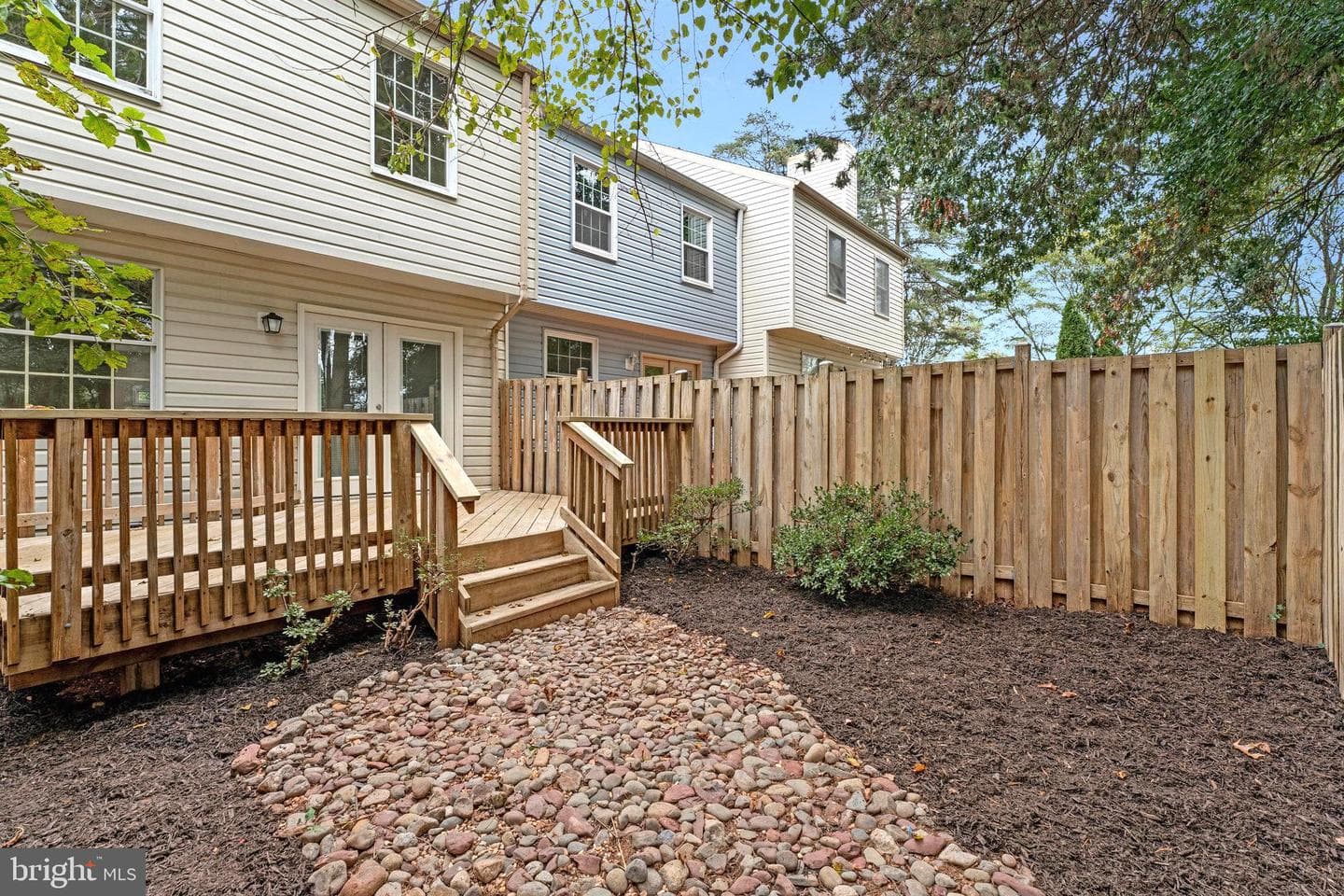 21921 Myrtlewood Square photo 34