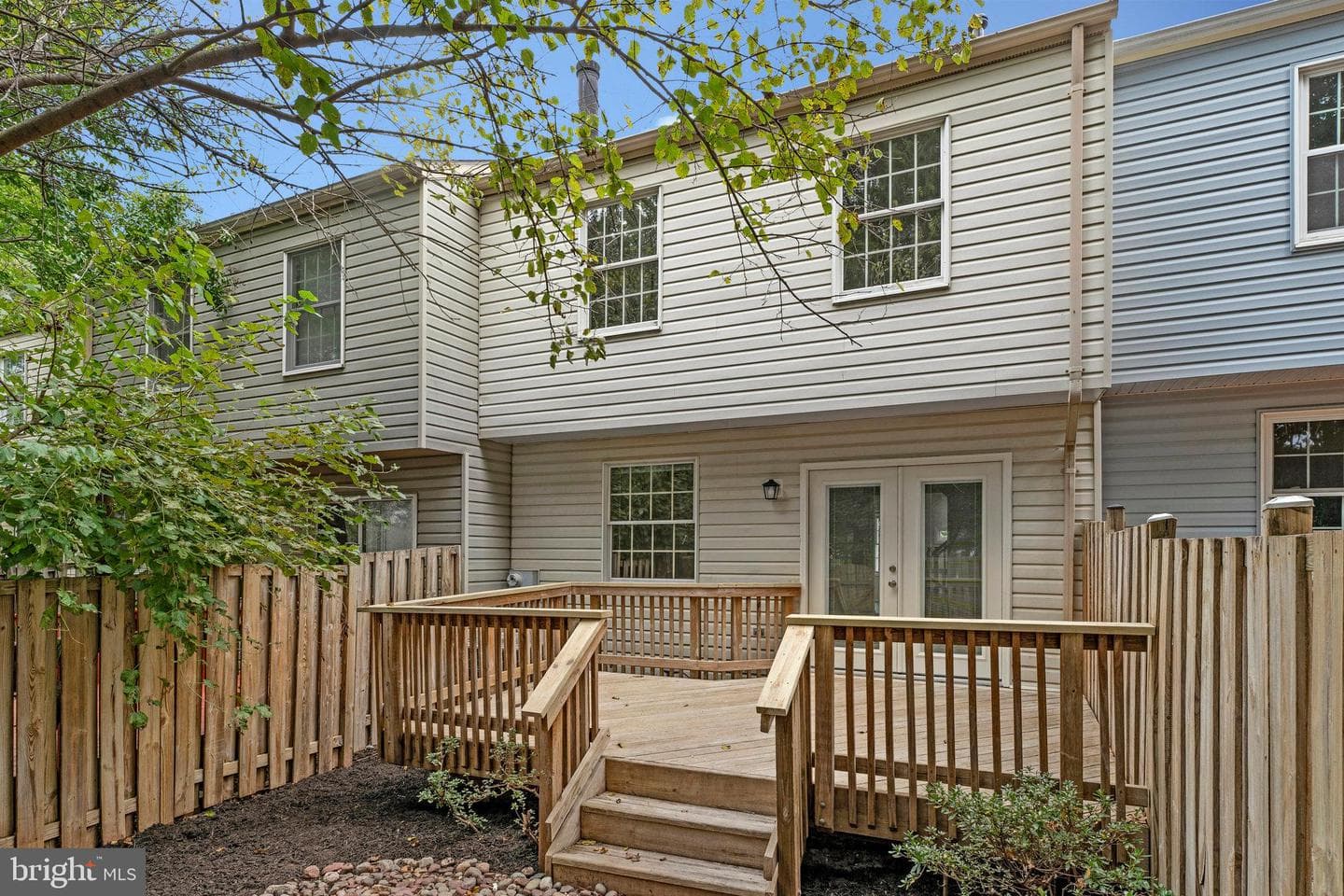 21921 Myrtlewood Square photo 35
