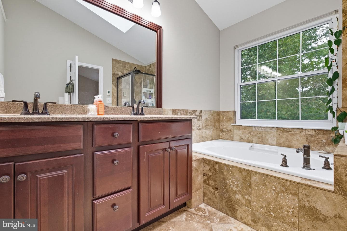 47587 Comer Square photo 35