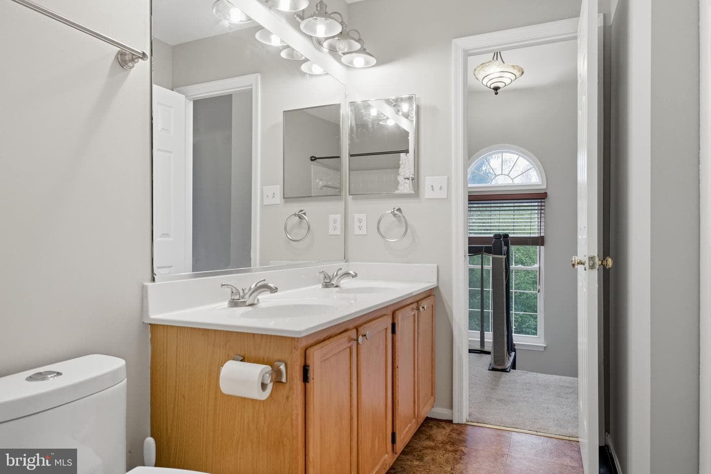 47587 Comer Square photo 44