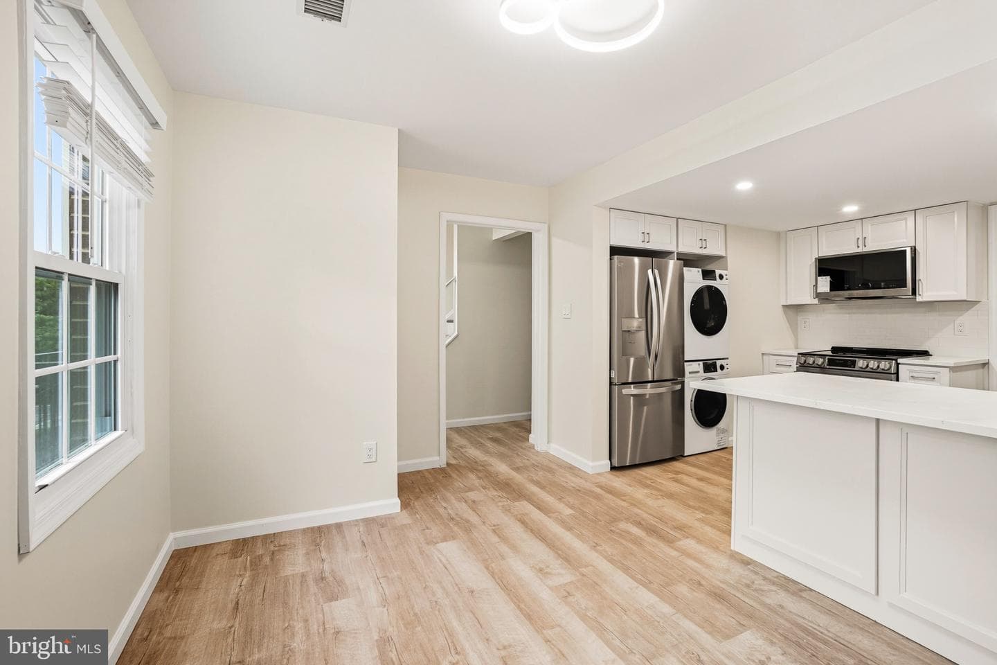 1050 Ramsgate Court #c photo 9