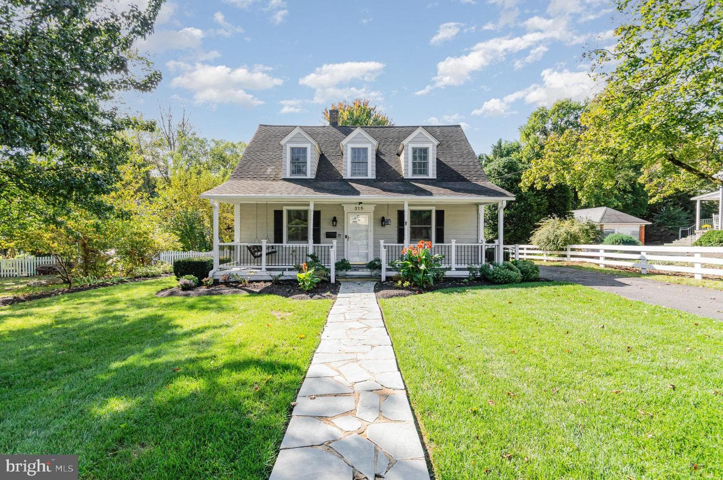 315 Edwards Ferry Road NE