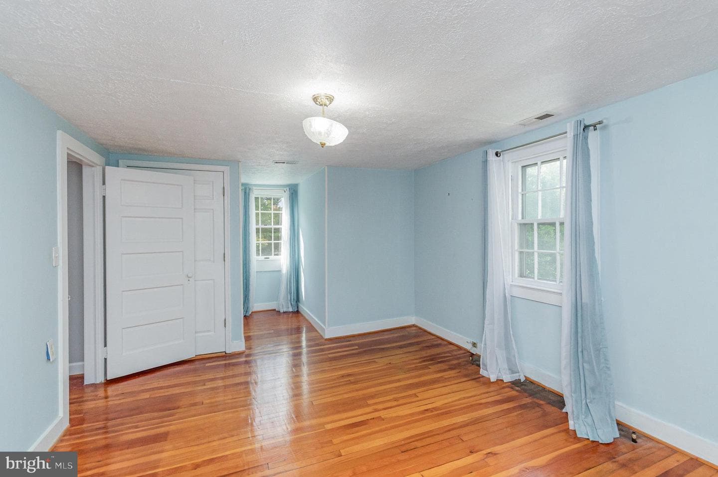 315 Edwards Ferry Road NE photo 18