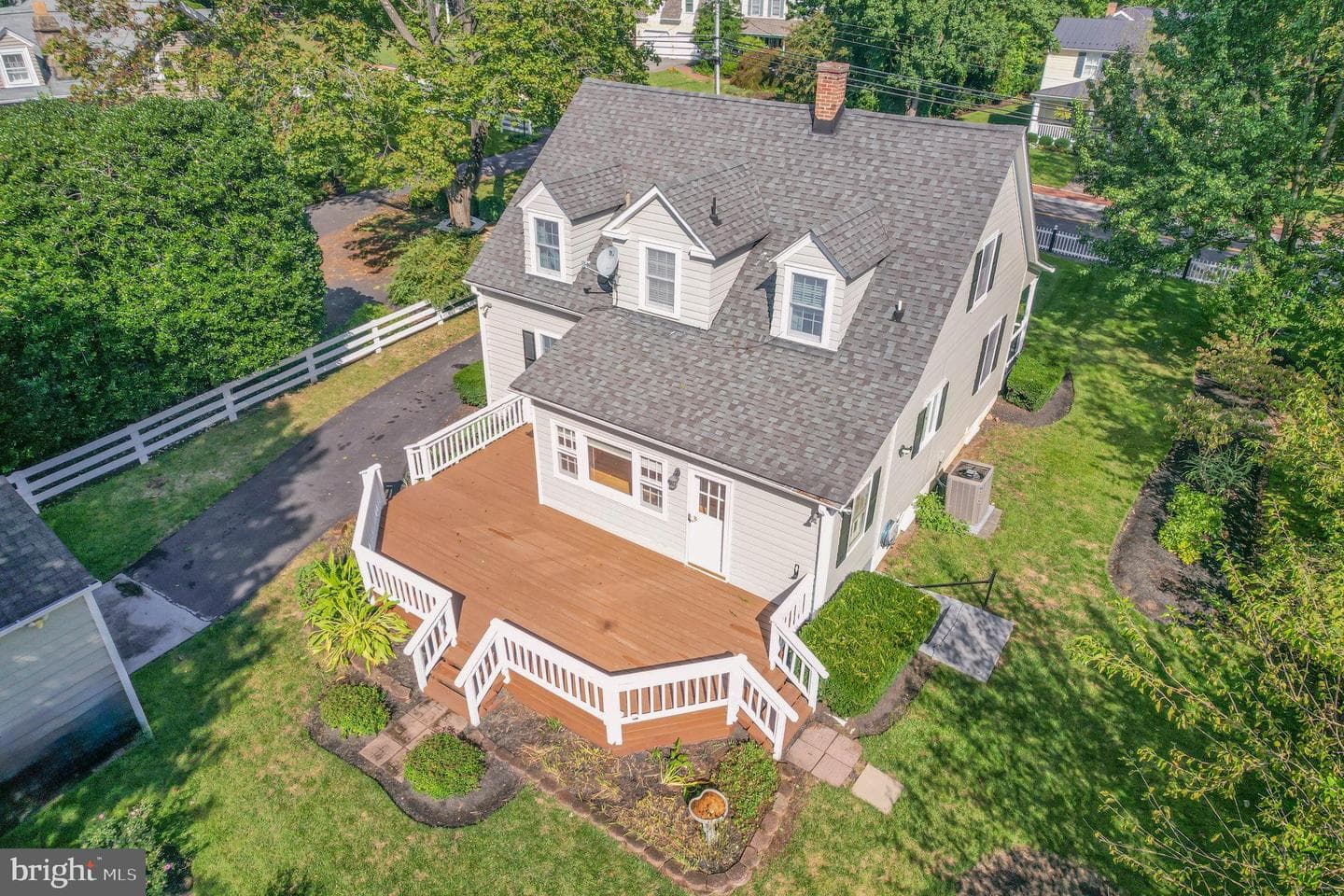 315 Edwards Ferry Road NE photo 27
