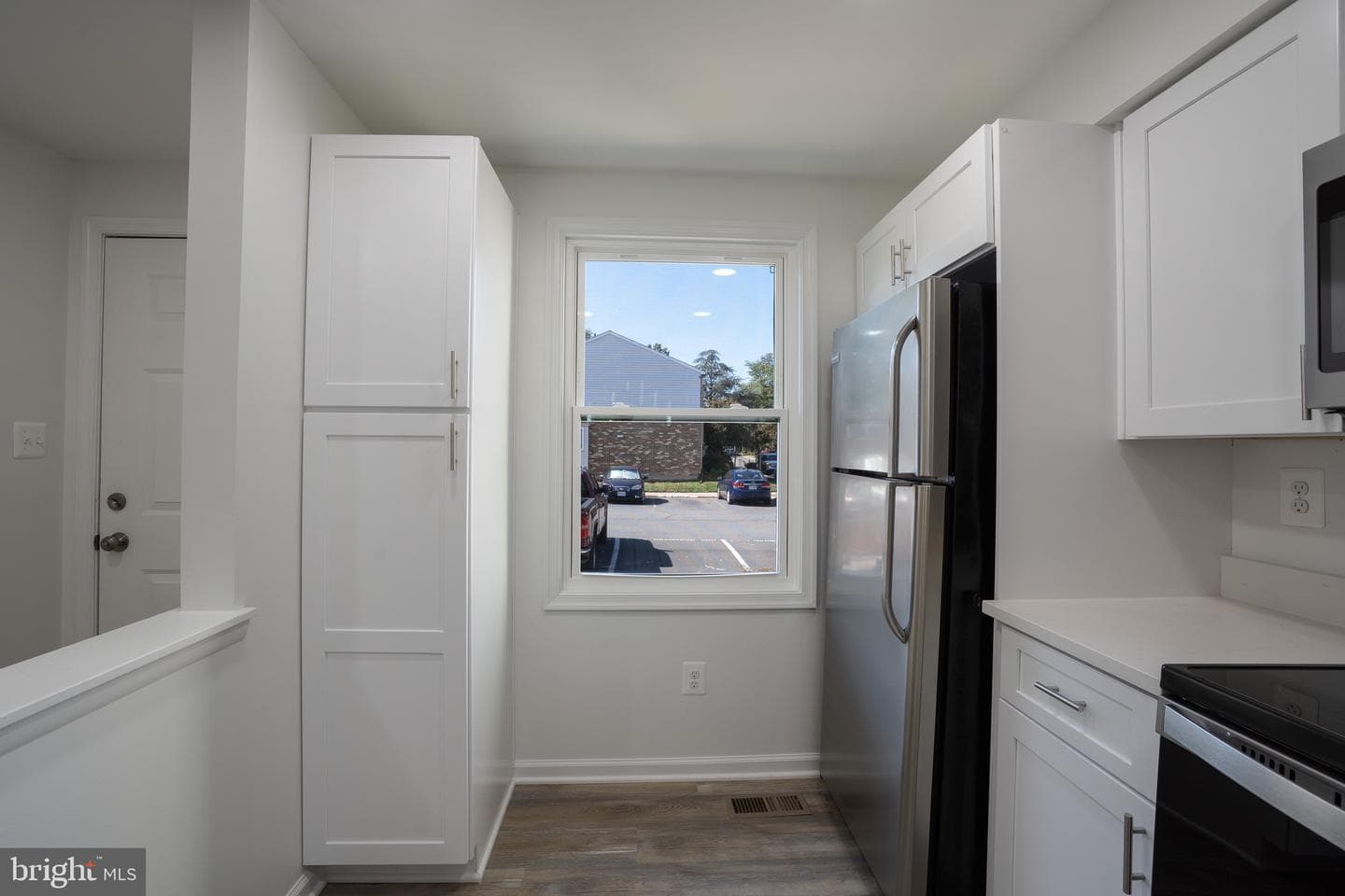 112 Argus Place photo 11