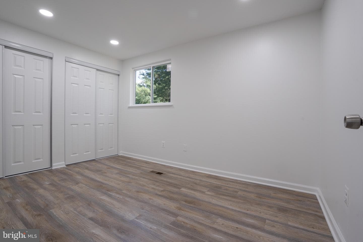 112 Argus Place photo 16