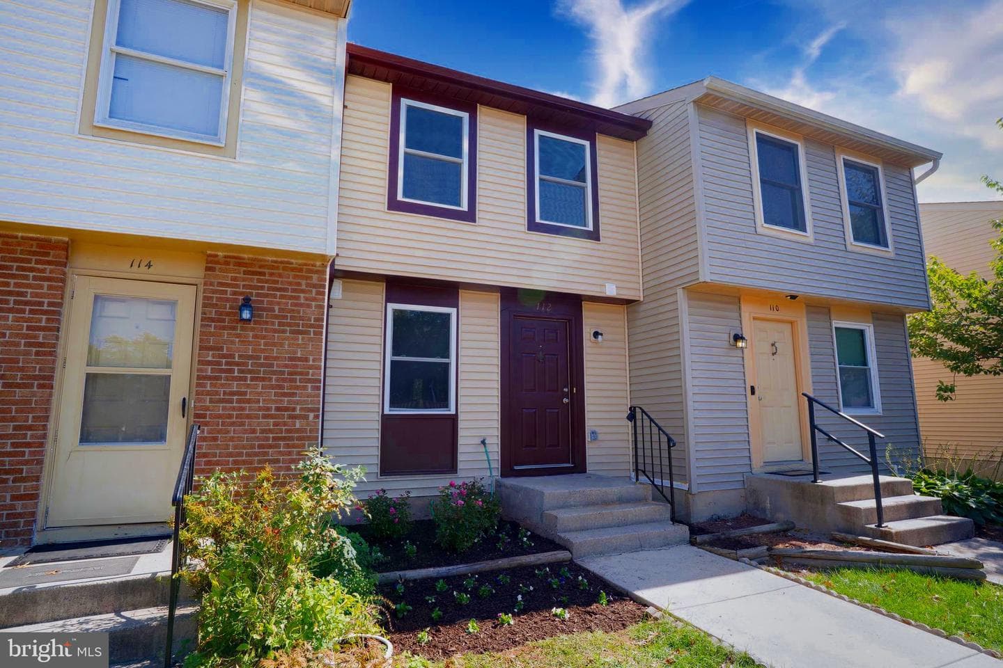 112 Argus Place photo 2