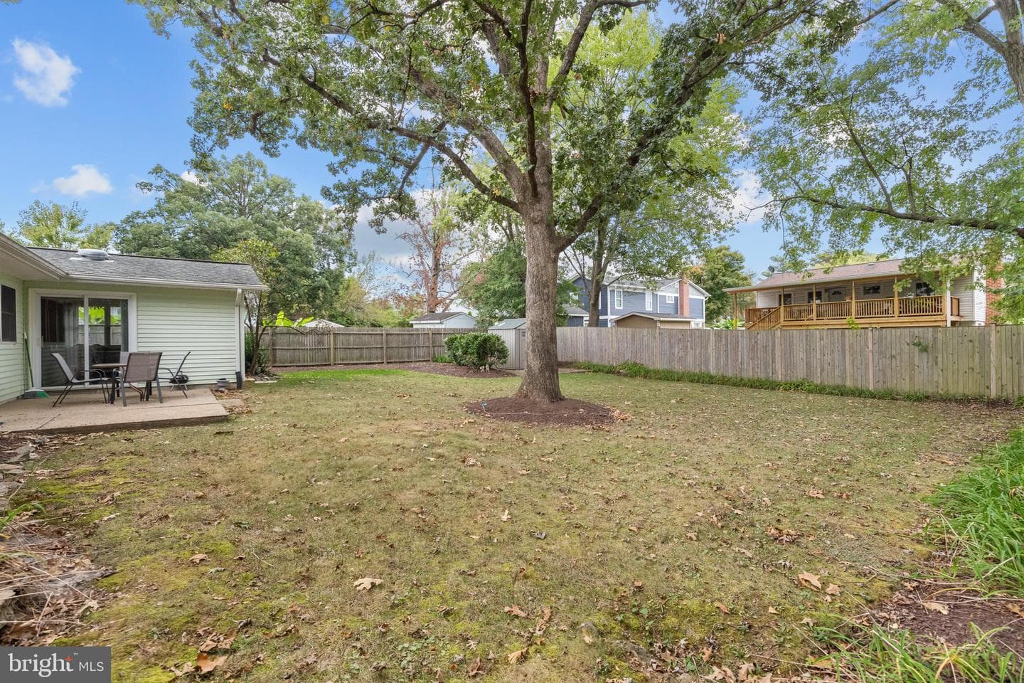 108 N Alder Avenue photo 27