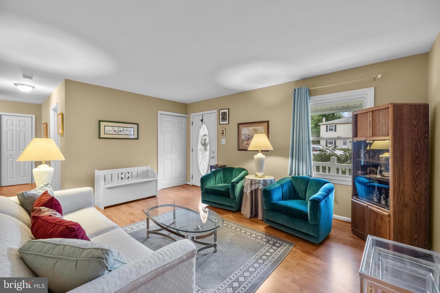 108 N Alder Avenue photo 4