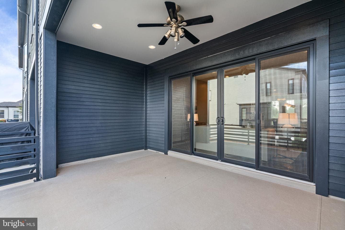 20396 Roslindale Drive photo 30
