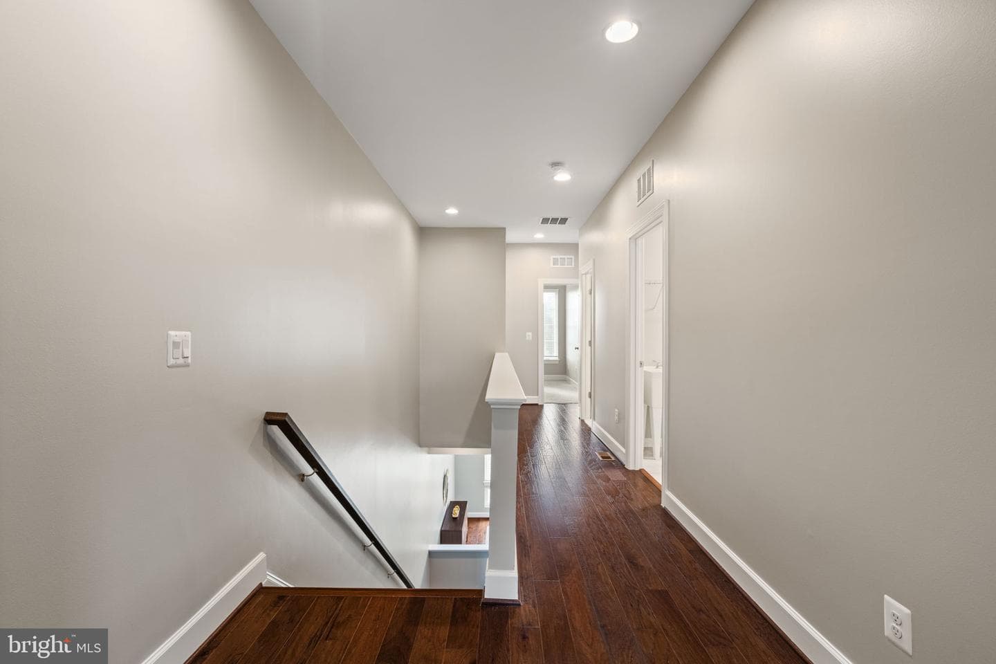 20396 Roslindale Drive photo 46