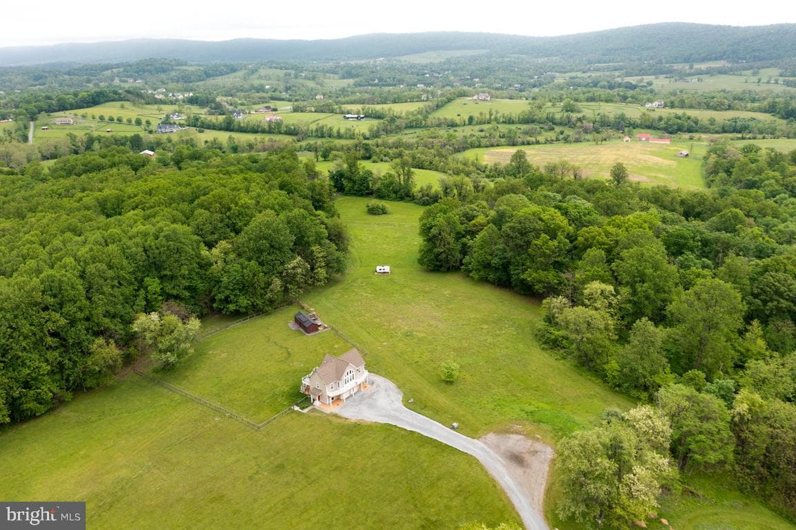 14607 Summit View Lane photo 2