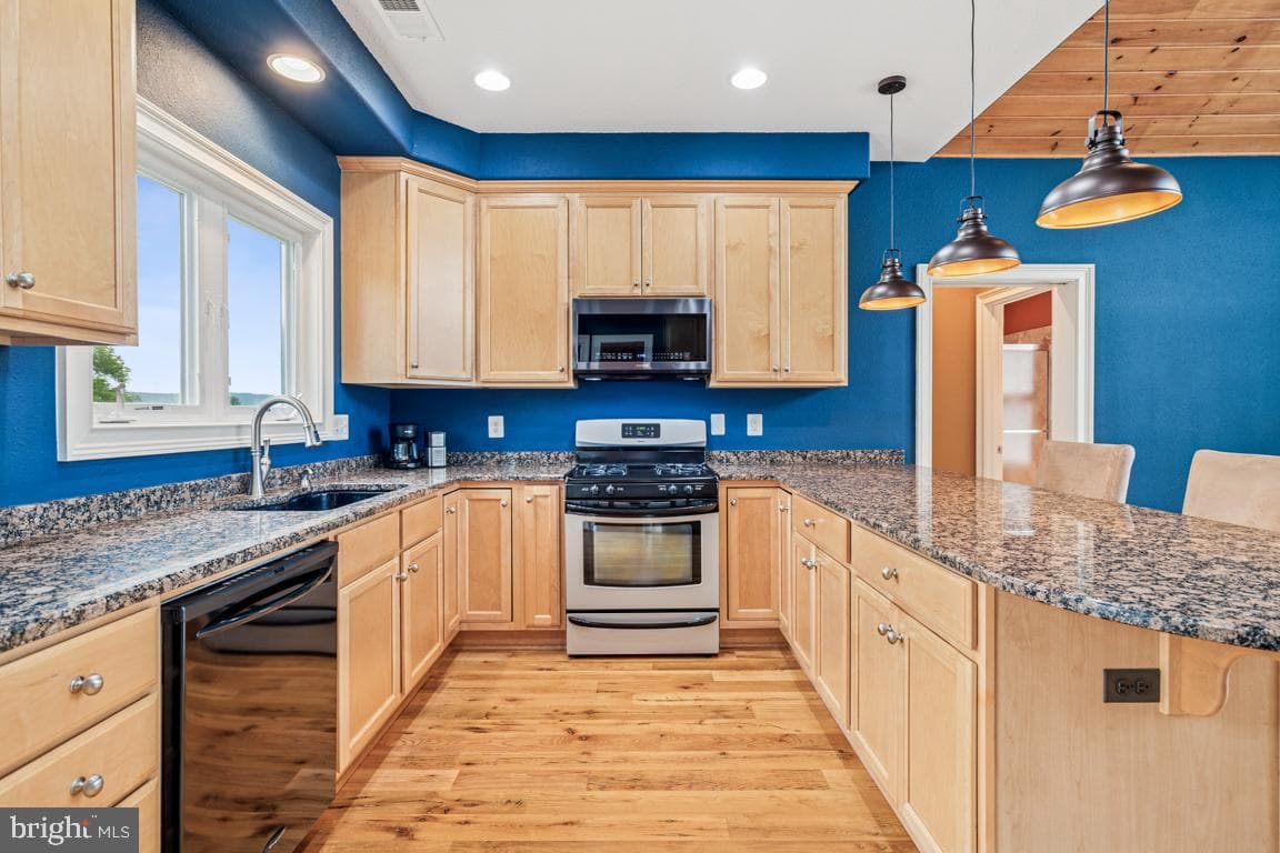 14607 Summit View Lane photo 4