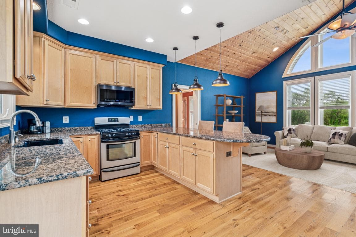 14607 Summit View Lane photo 5