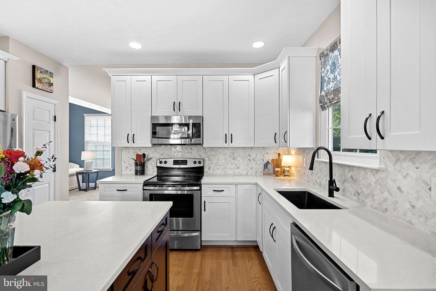 105 Burt Court NE photo 14
