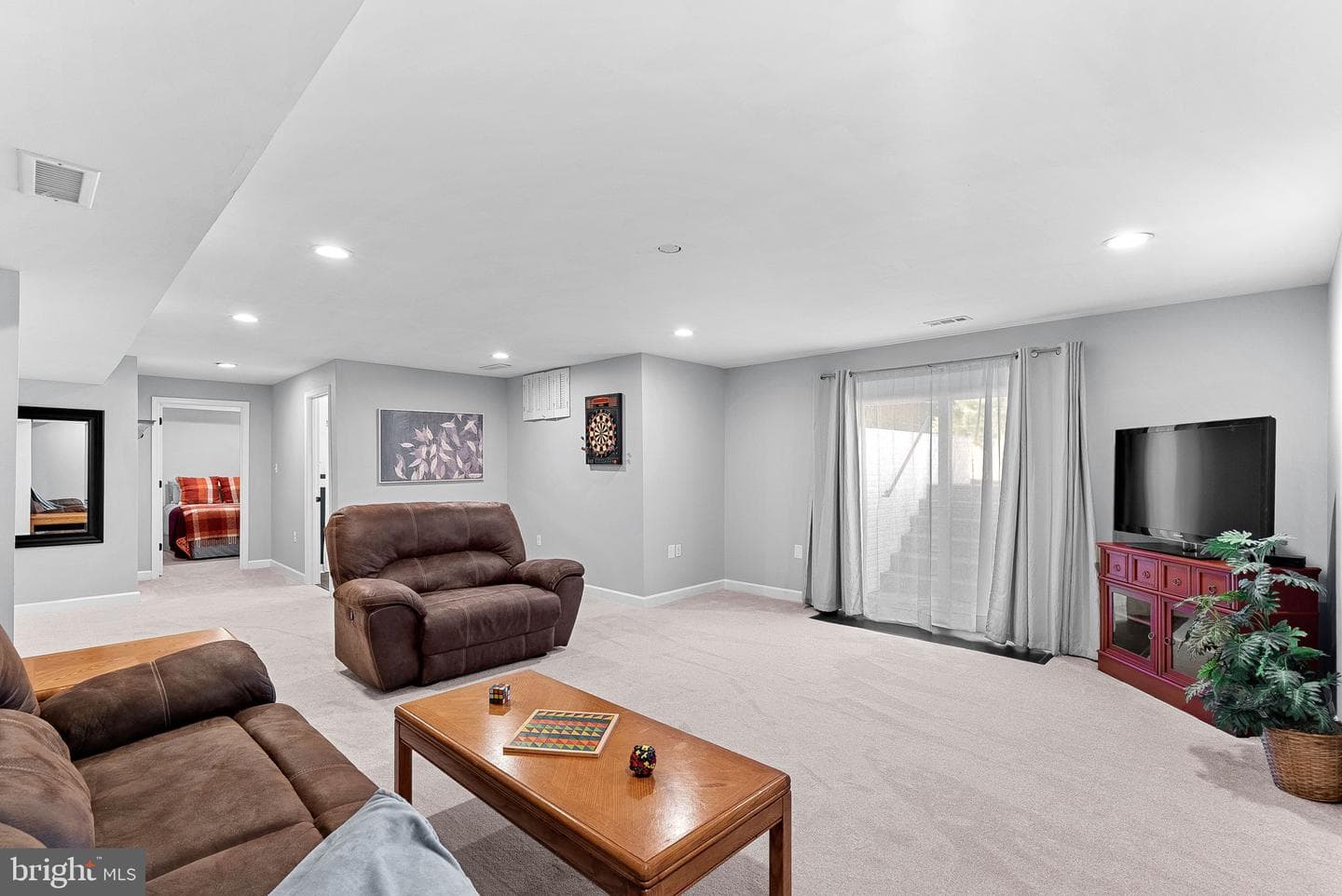 105 Burt Court NE photo 37